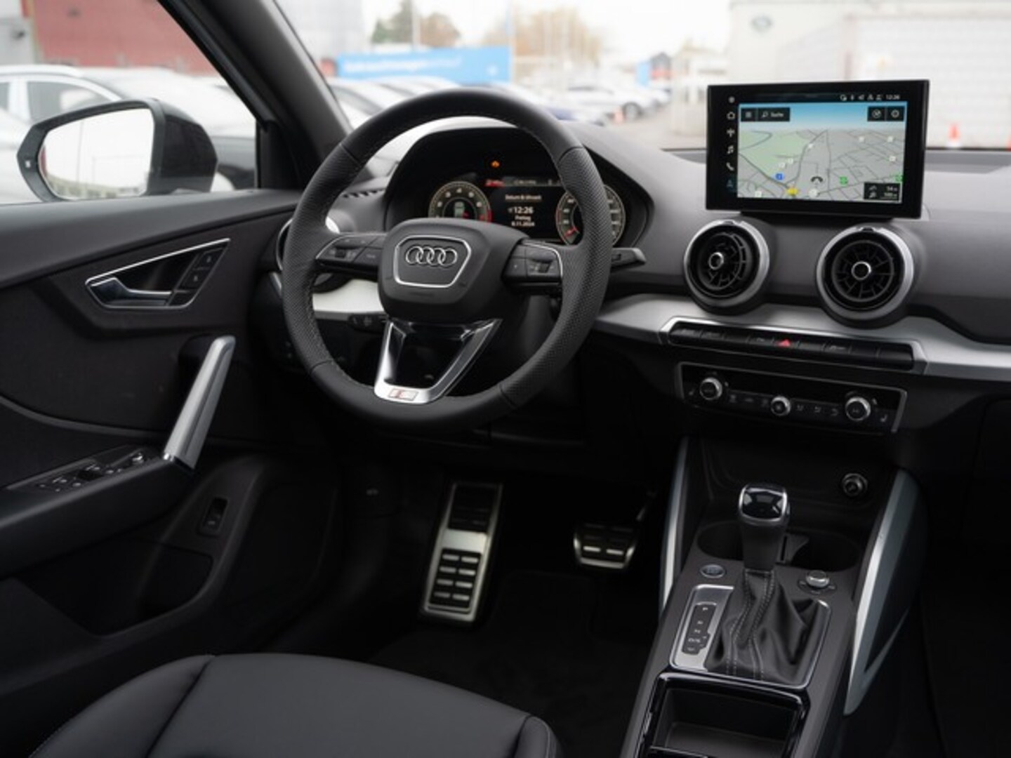 Bild über Audi Q2 S line 35 TFSI S tronic - für weitere Informationen kontaktieren Sie den Audi Partner