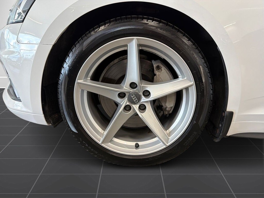 Bild som visar&nbsp;Audi A5 Sportback&nbsp;A5 Sportback 45 TFSI quattro Proline Sport 245 hk S tronic - för mer information kontakta din Audi Partner