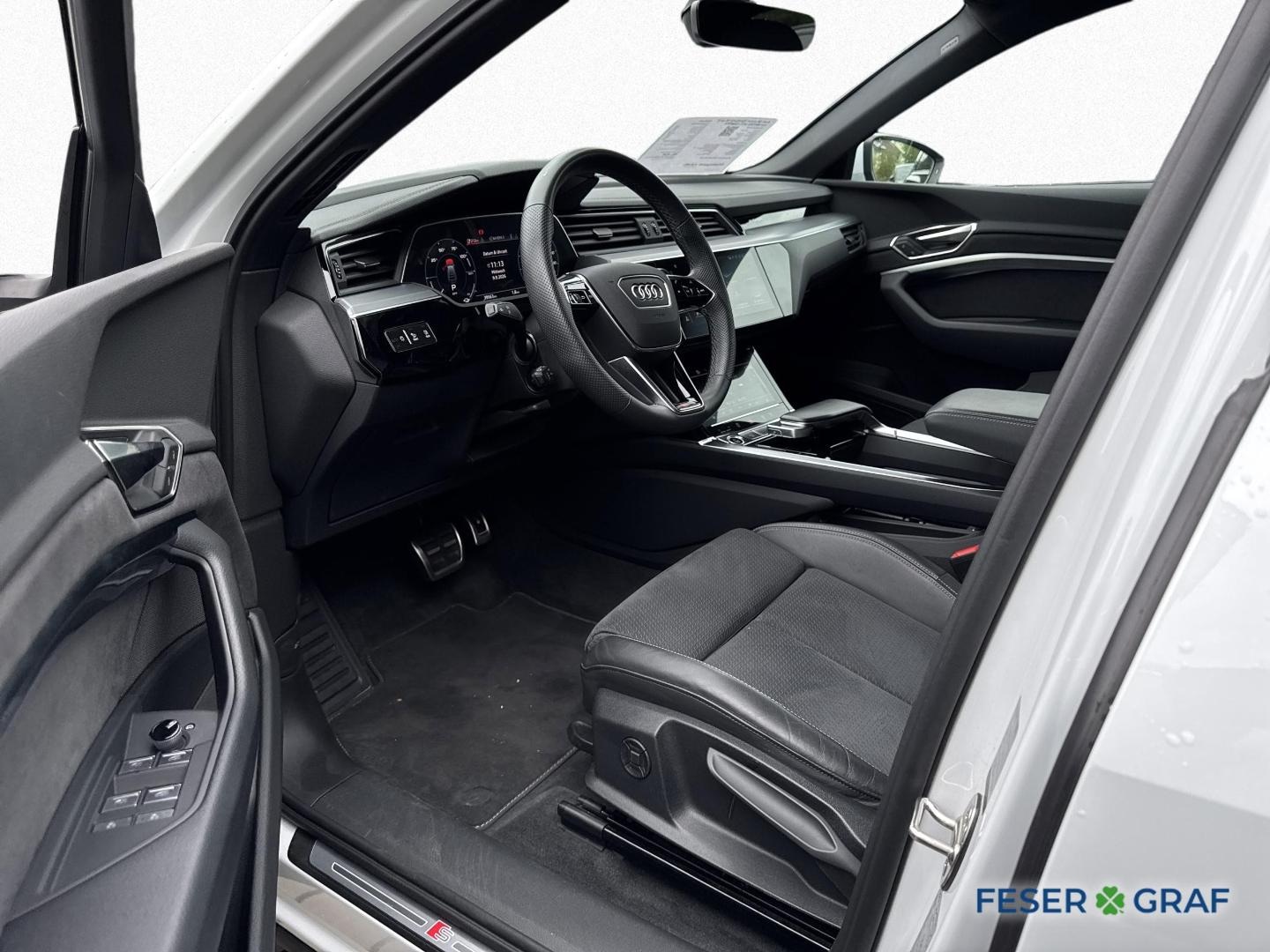 Bild über Audi Q8 Sportback e-tron advanced 50 e-tron quattro - für weitere Informationen kontaktieren Sie den Audi Partner