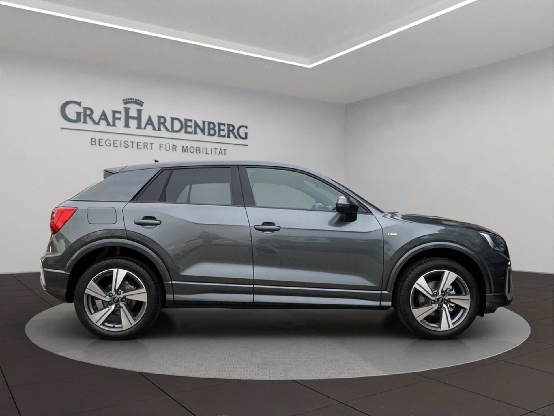 Audi Q2 S line