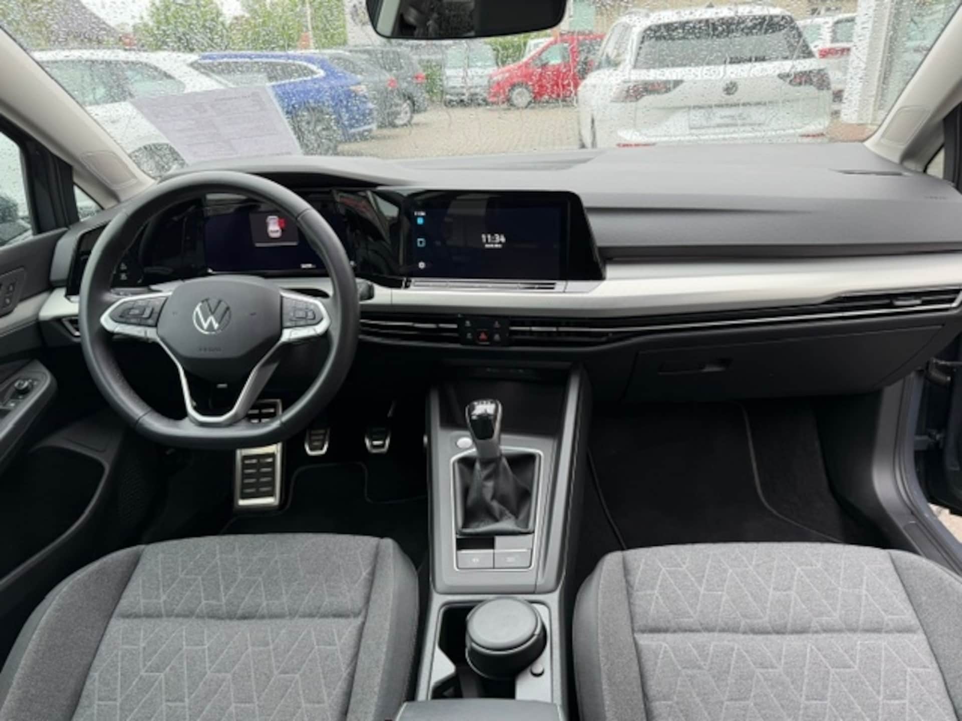 Volkswagen Golf MOVE