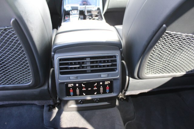 Image about Audi Q7 S line 50 TDI quattro tiptronic
