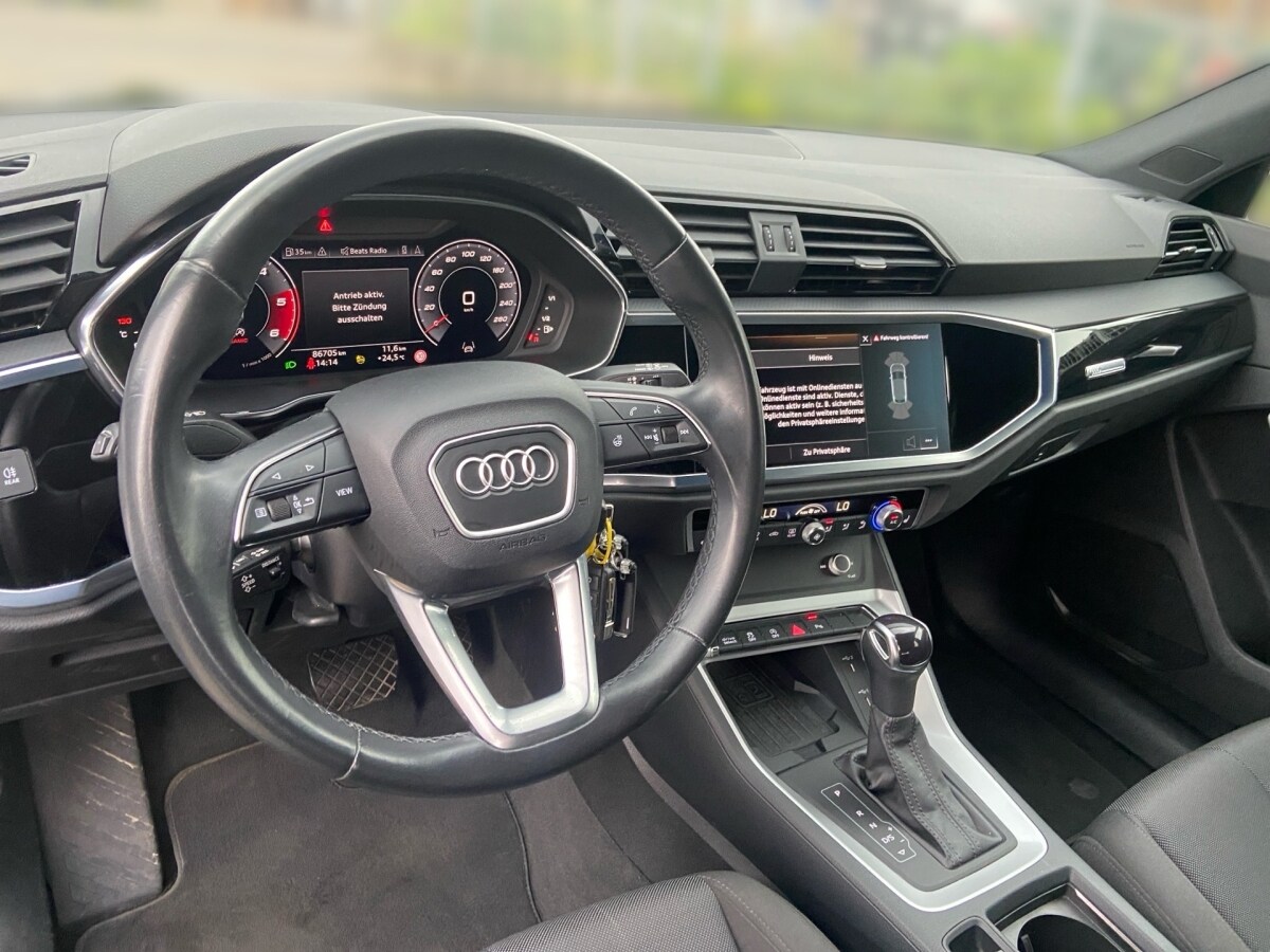 Image about Audi Q3 Sportback 35 TDI S tronic