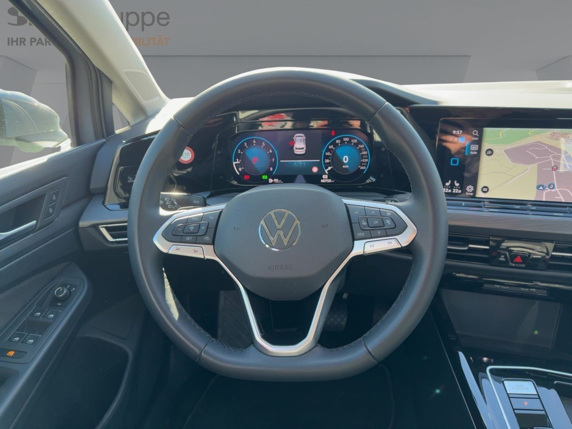 Volkswagen Golf Style