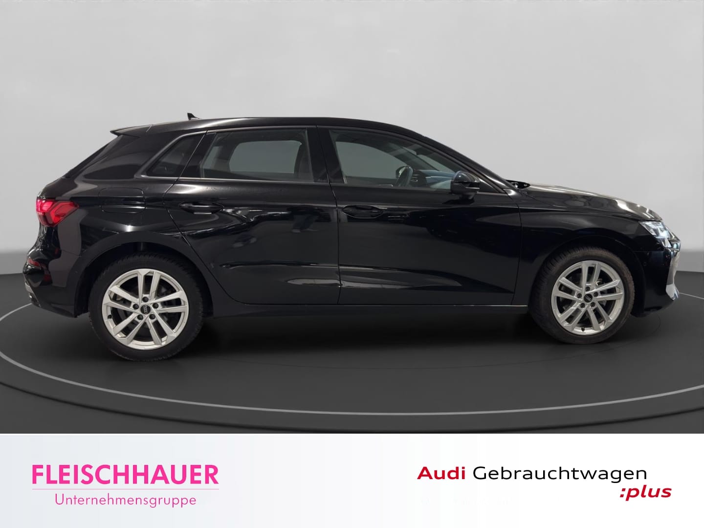 Bild über Audi A3 Sportback TFSI 110 kW S tronic - für weitere Informationen kontaktieren Sie den Audi Partner