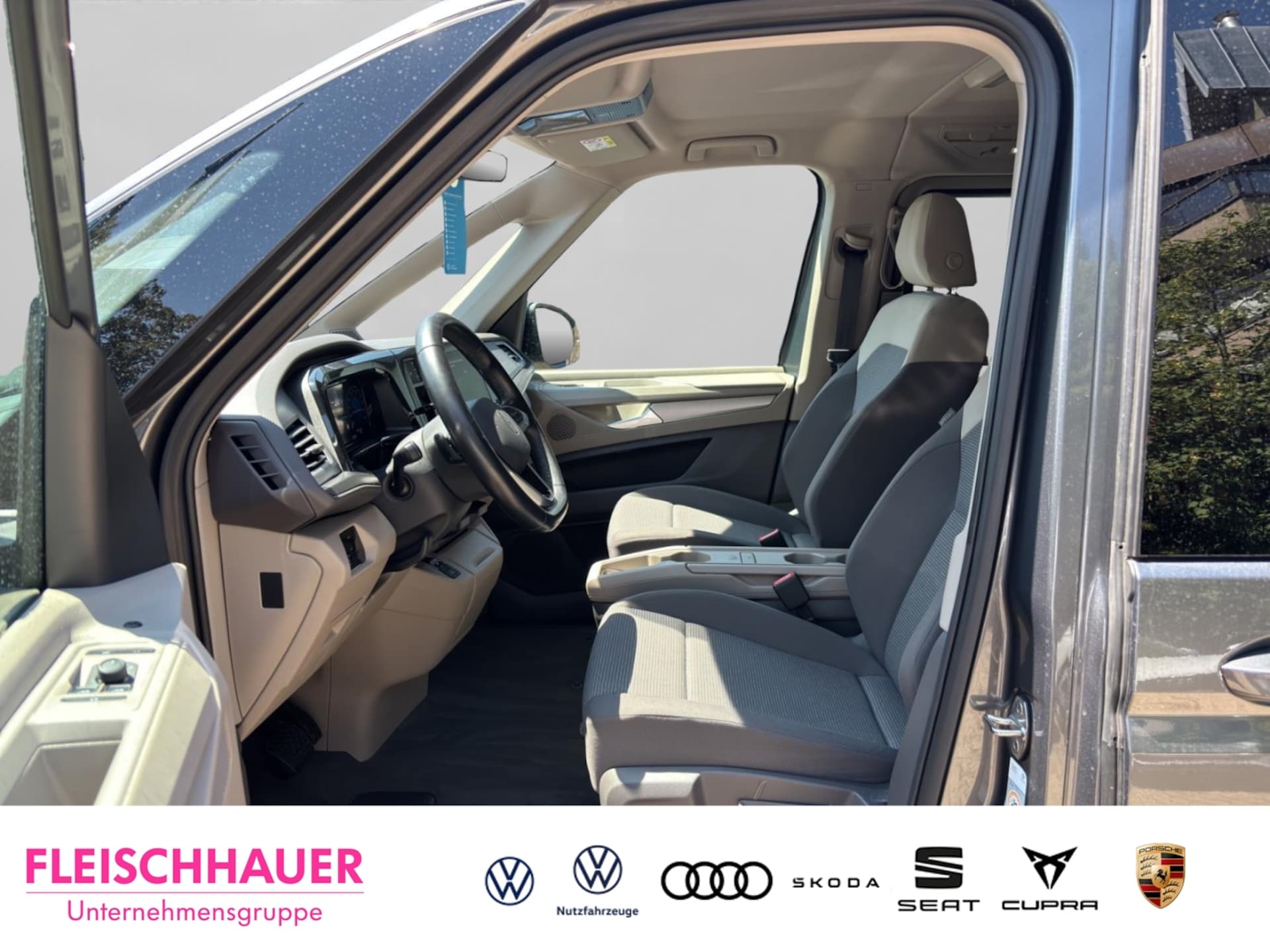 Volkswagen Multivan Basis-Modell