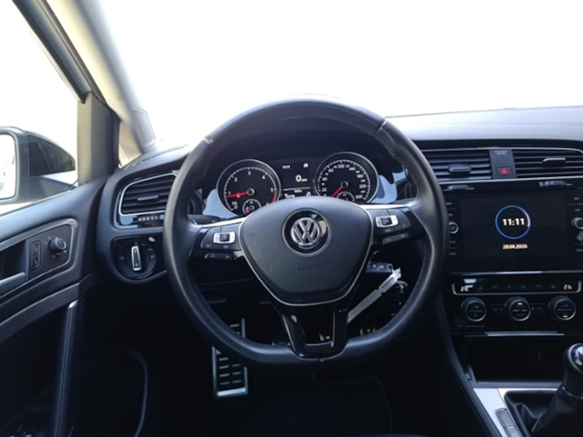 Volkswagen Golf Variant IQ.DRIVE