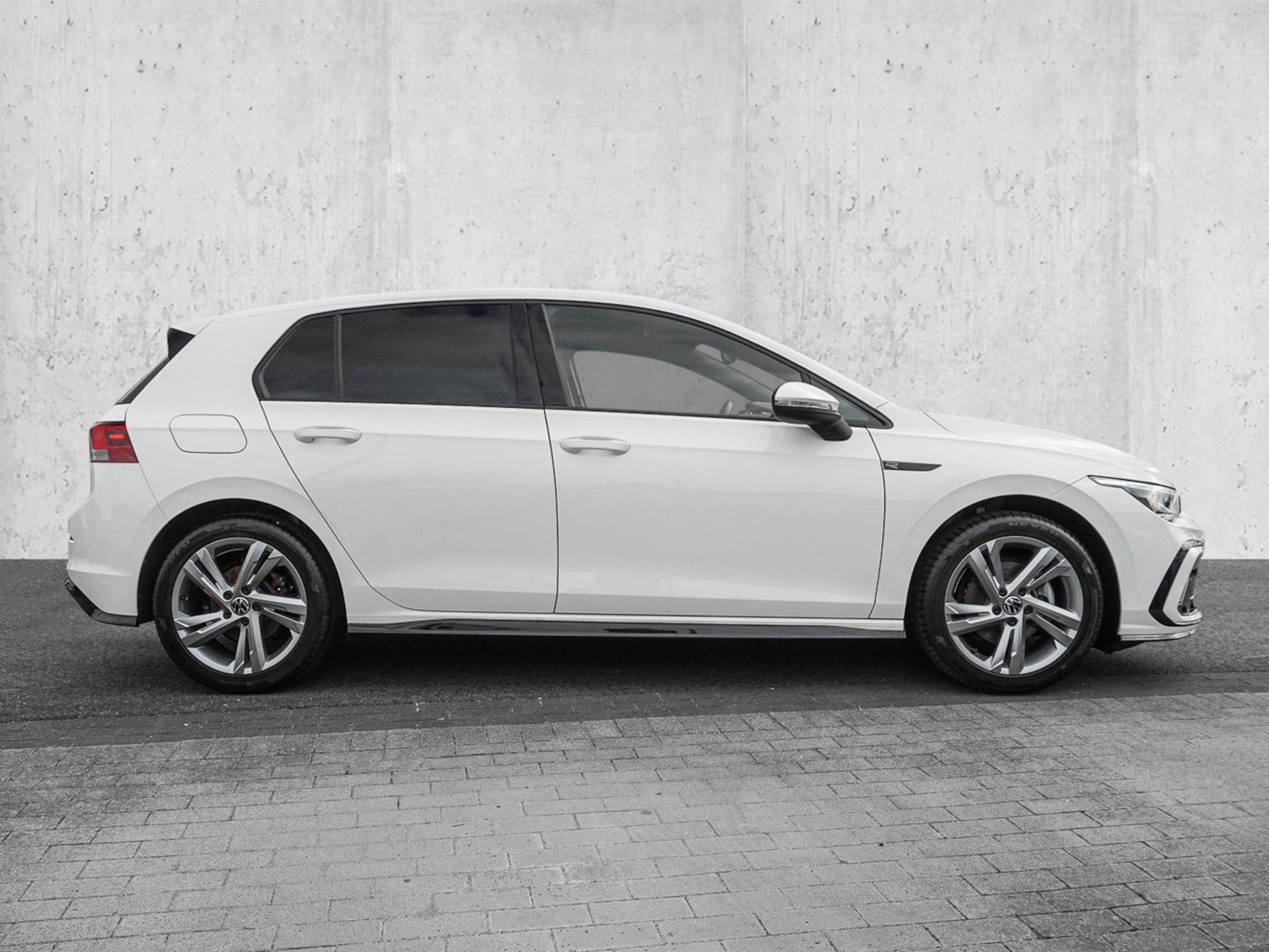 Volkswagen Golf R-Line
