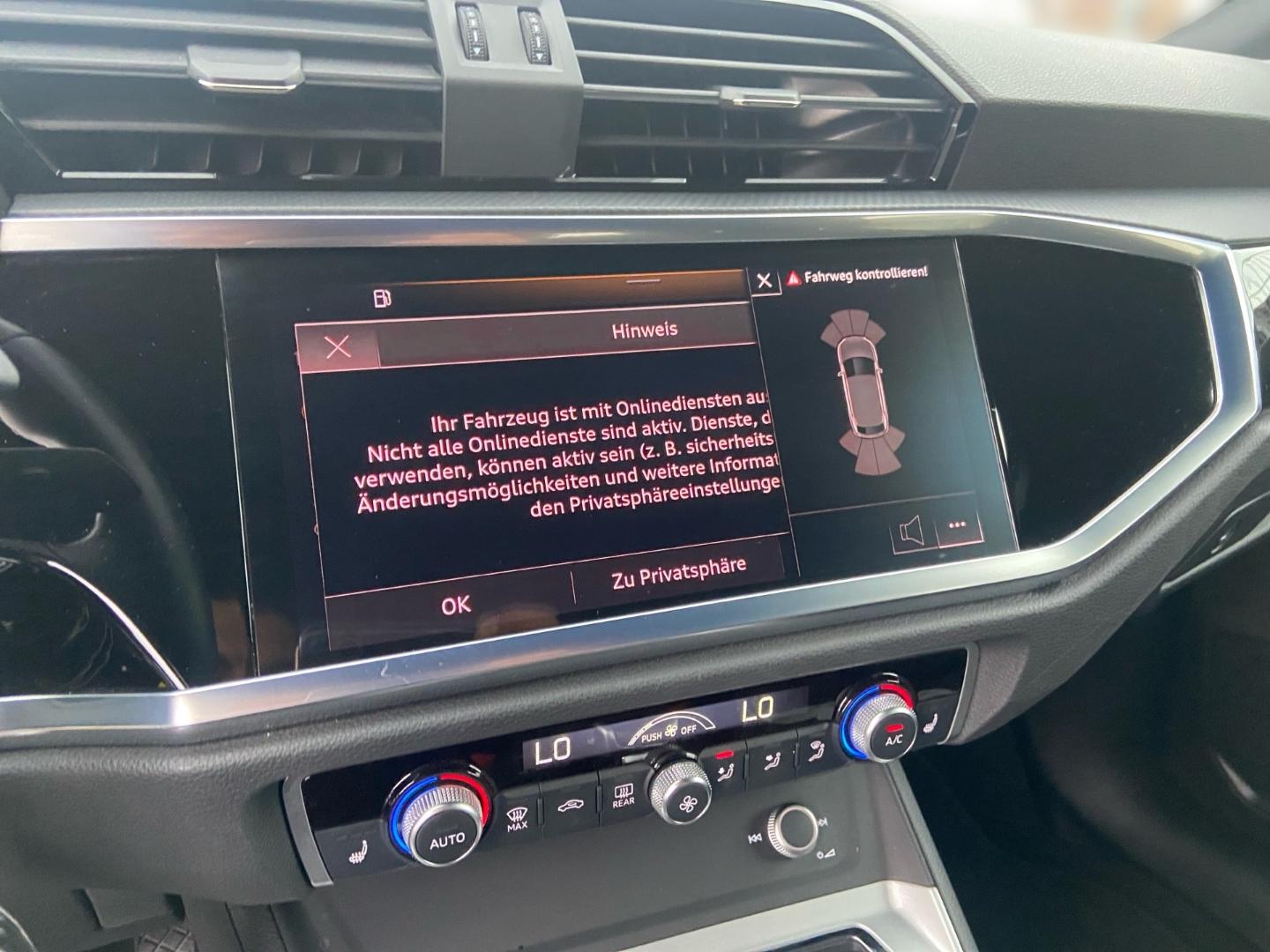 Image about Audi Q3 Sportback 35 TDI S tronic
