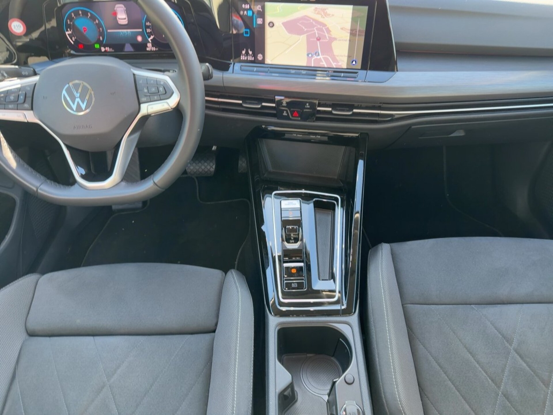 Volkswagen Golf Style