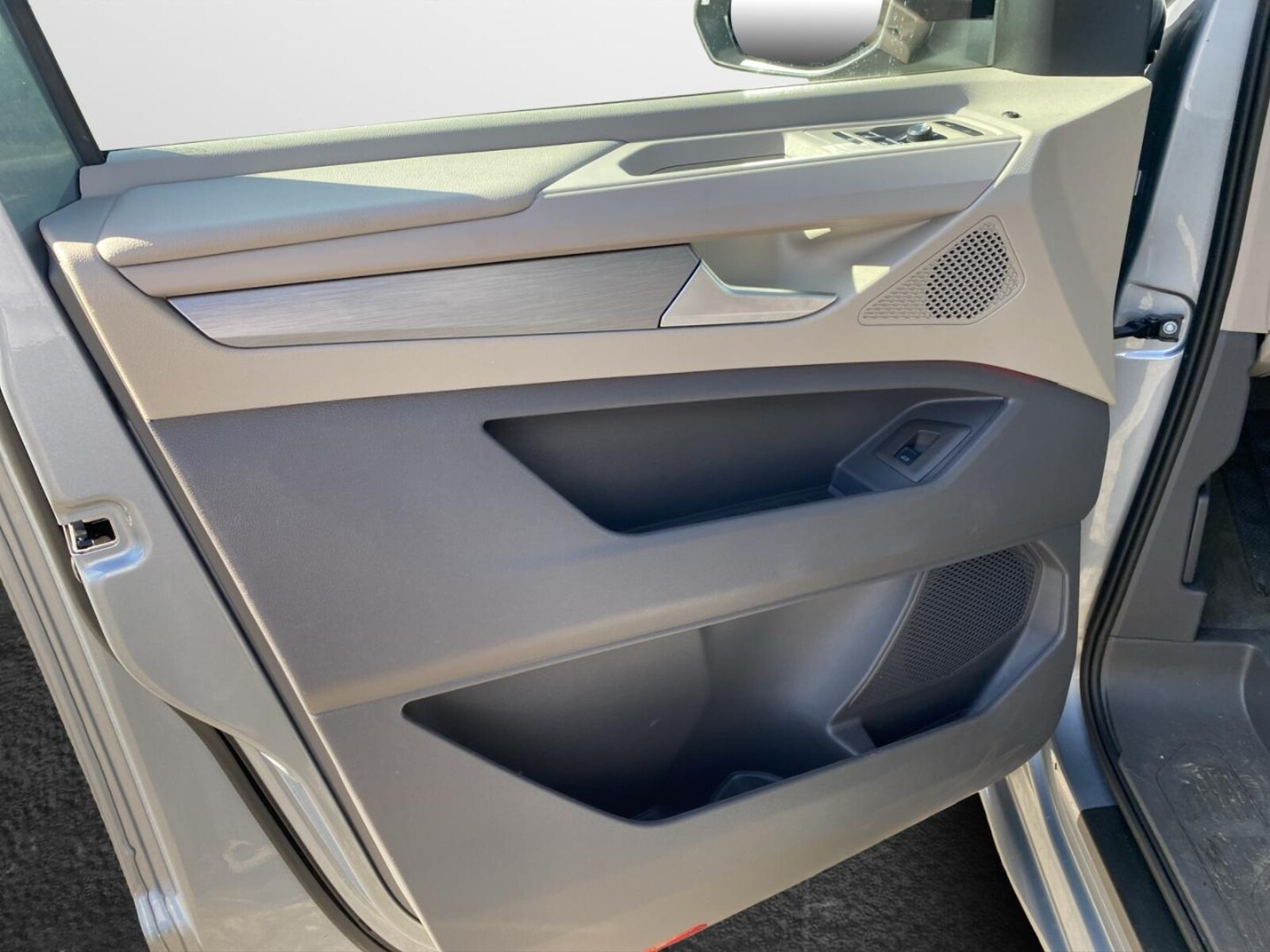 Volkswagen Multivan Langversion – Bild 7