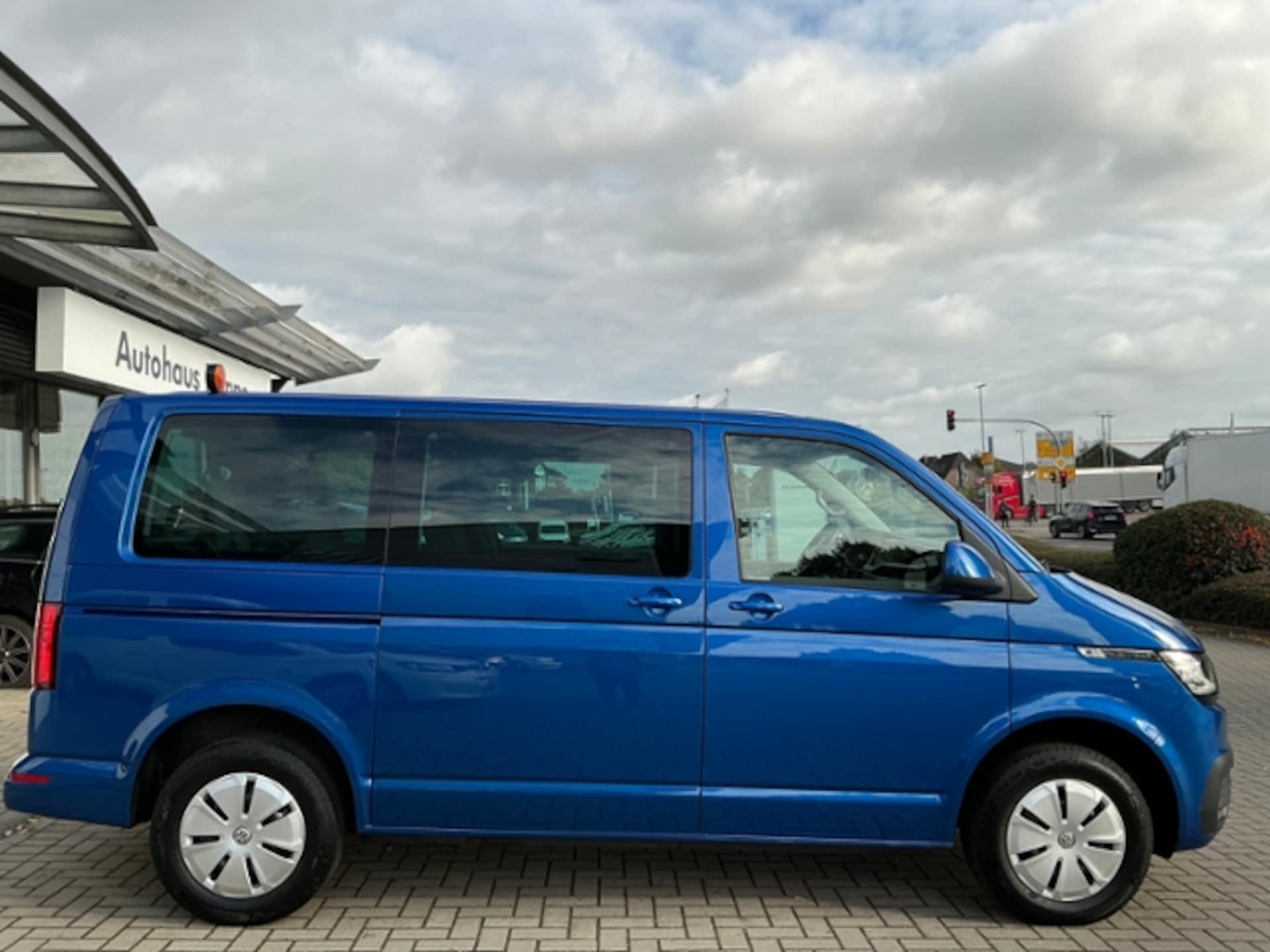 Volkswagen T6.1 Caravelle kurzer Radstand Comfortline