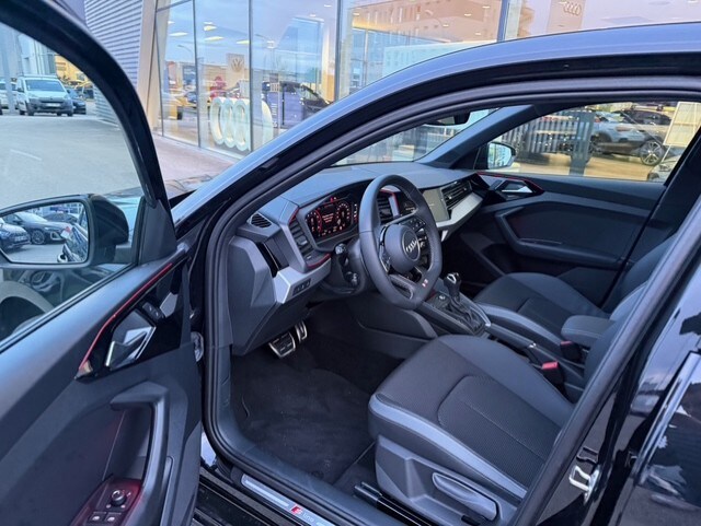 Image about Audi A1 Sportback S line plus 40 TFSI 152 kW (207 ch) S tronic