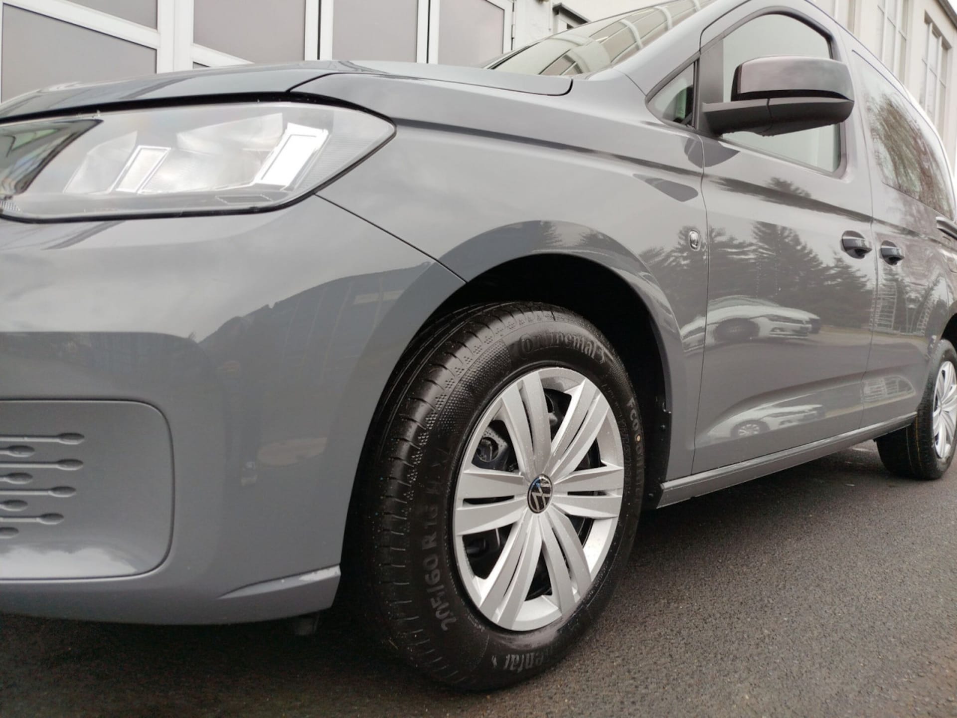 Volkswagen Caddy Basis-Modell