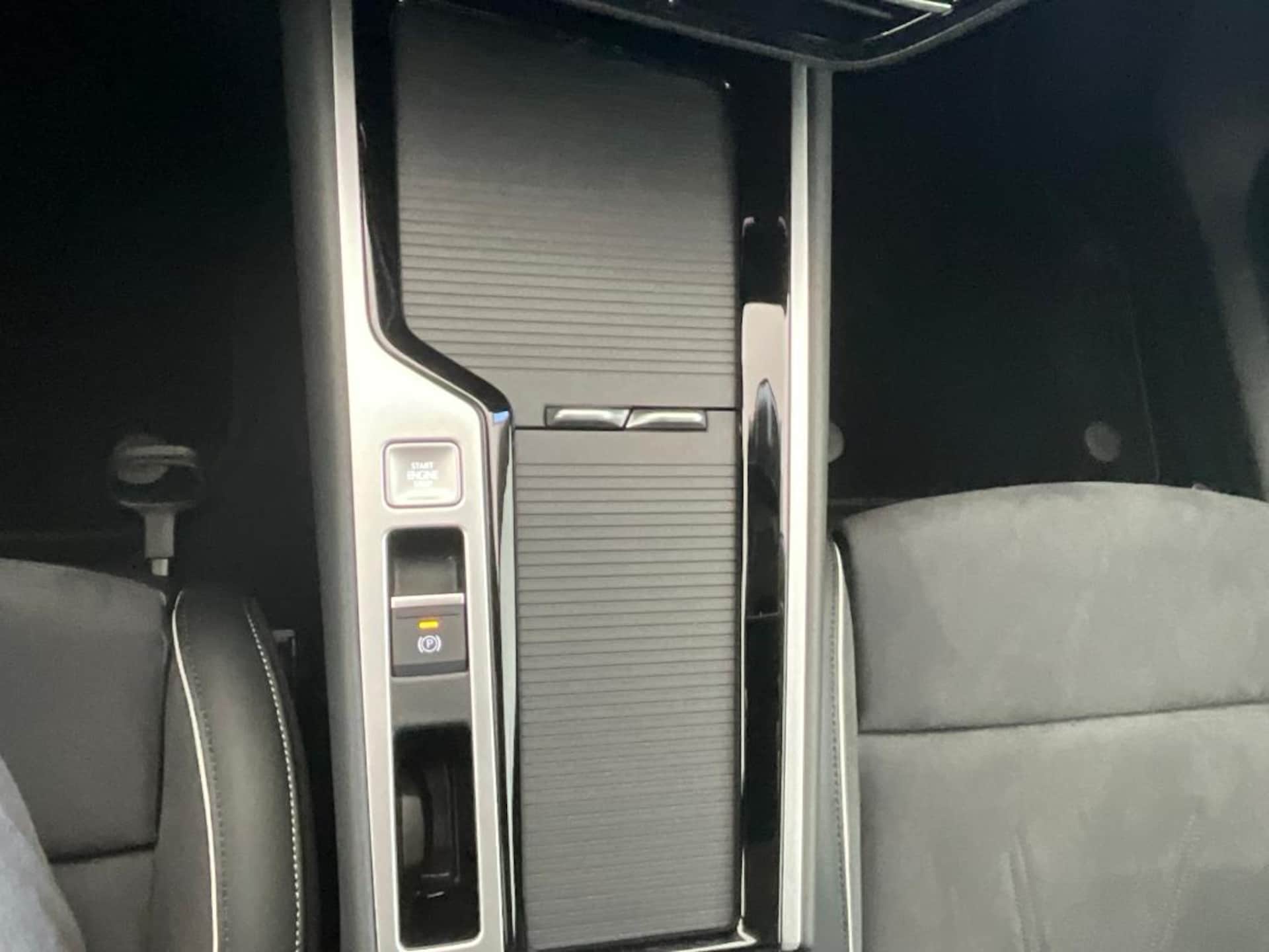 Volkswagen Passat Elegance