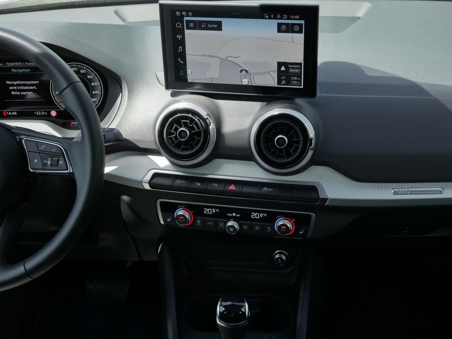 Bild über Audi Q2 S line 35 TFSI S tronic - für weitere Informationen kontaktieren Sie den Audi Partner
