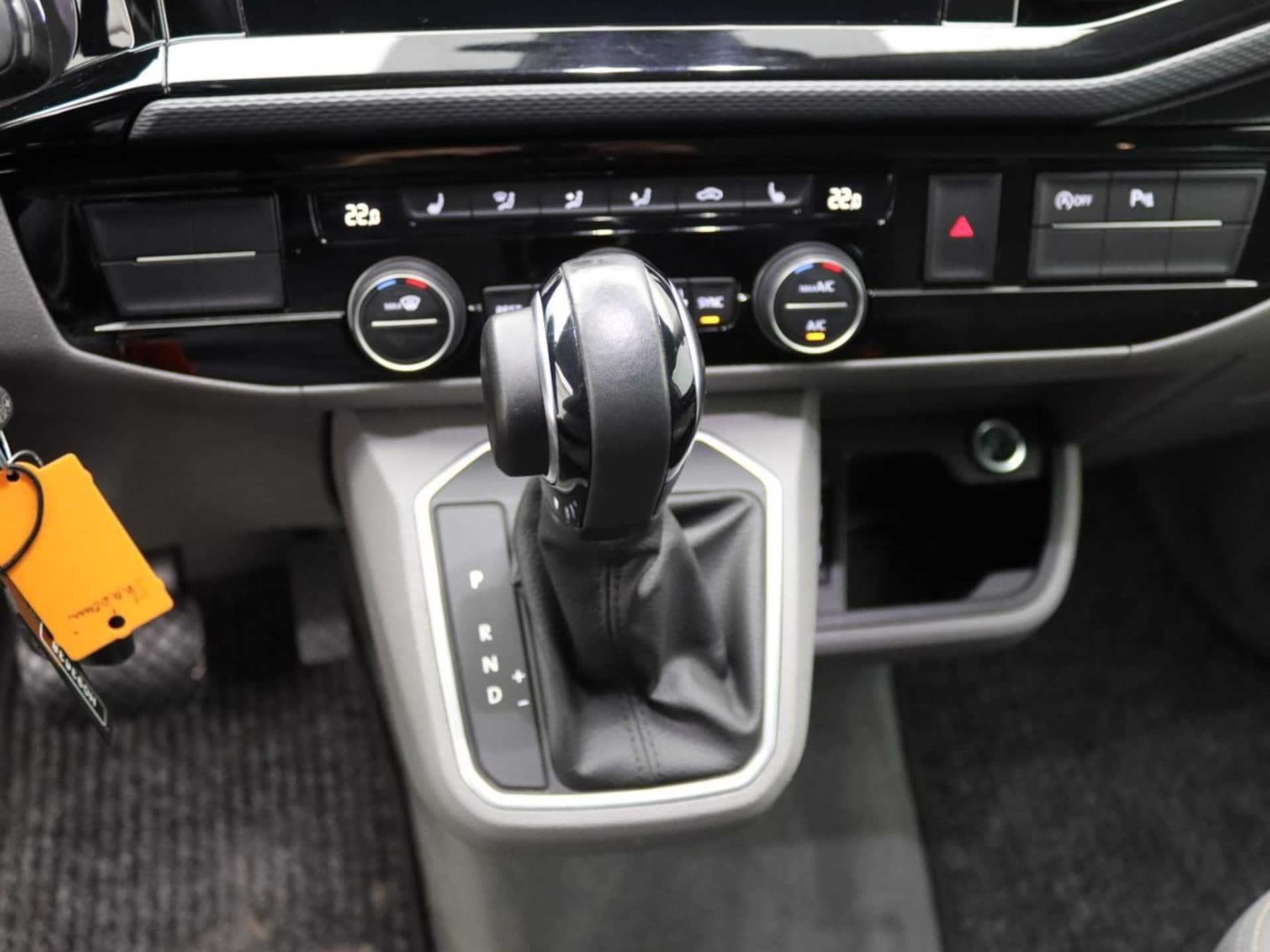 Volkswagen T6.1 California Ocean