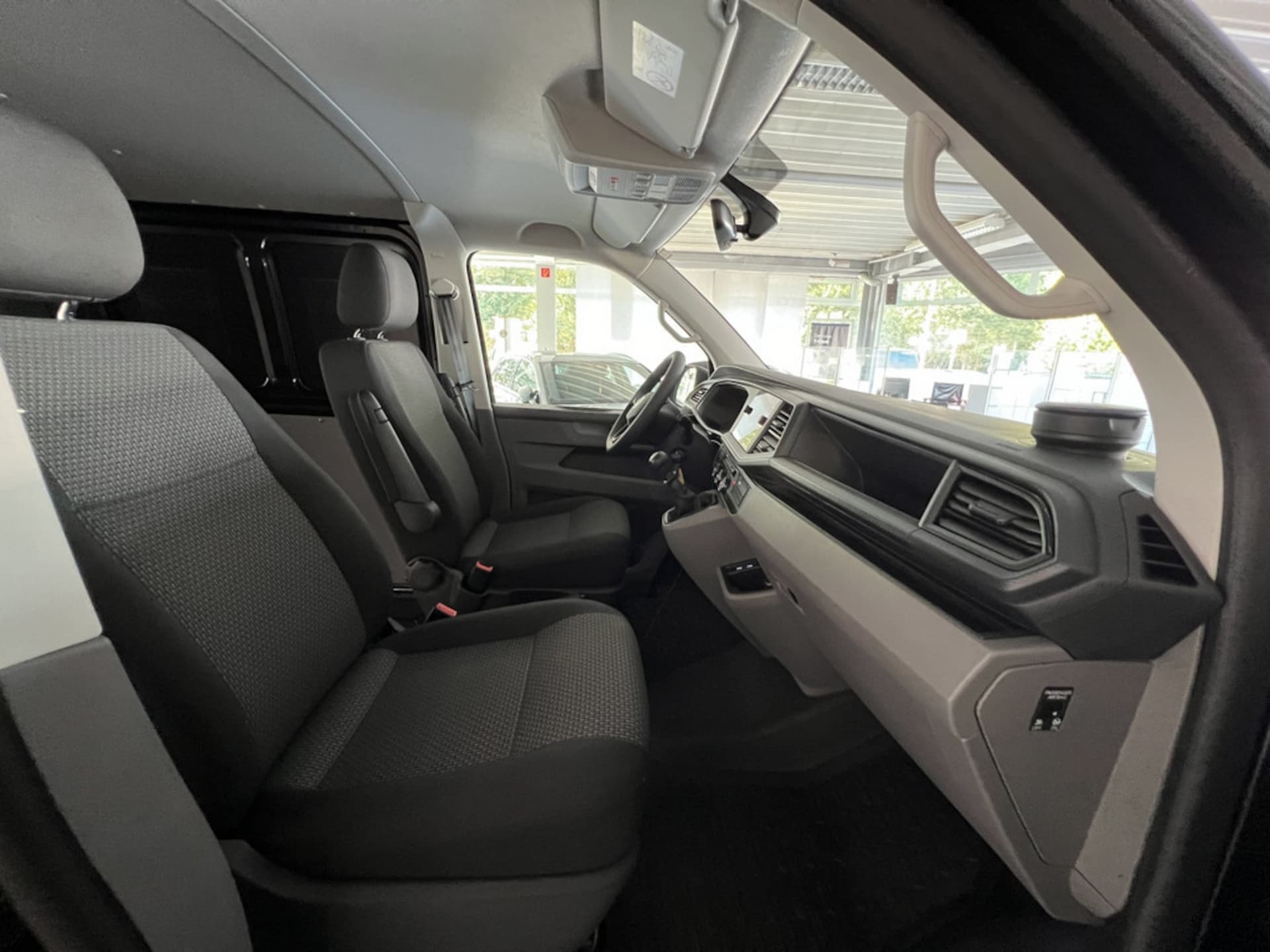 Volkswagen T6.1 Transporter Kasten kurzer Radstand