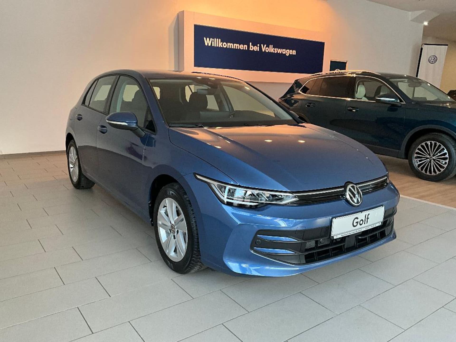Volkswagen Golf Life