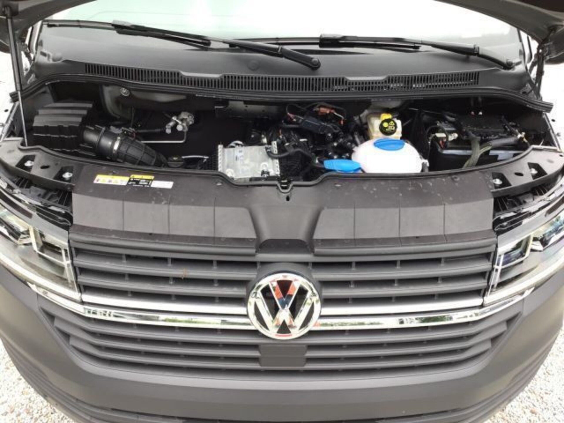 Volkswagen T6.1 Caravelle kurzer Radstand Trendline