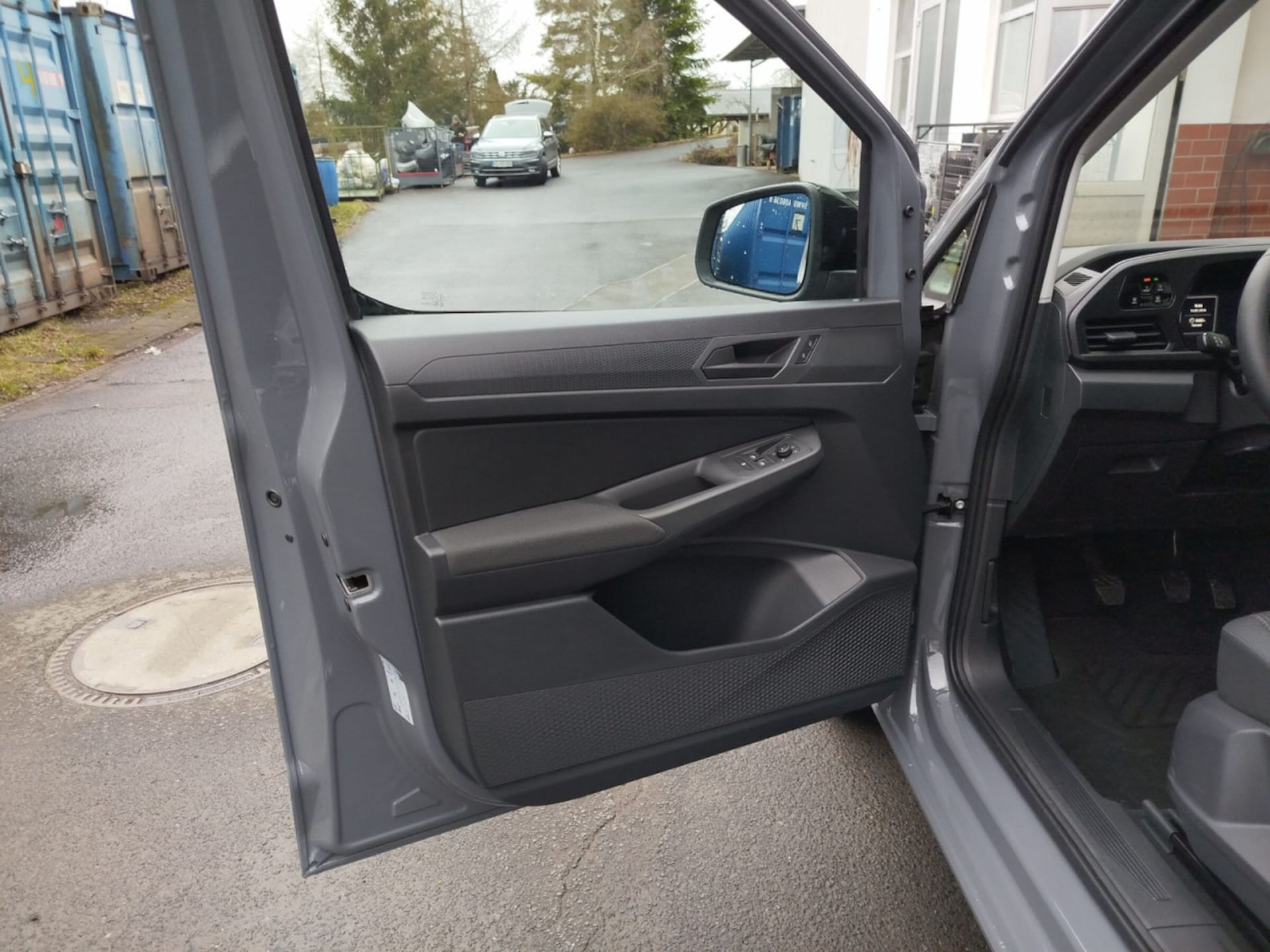 Volkswagen Caddy Basis-Modell