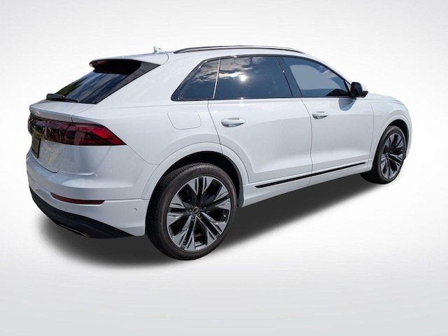 2024 Audi Q8