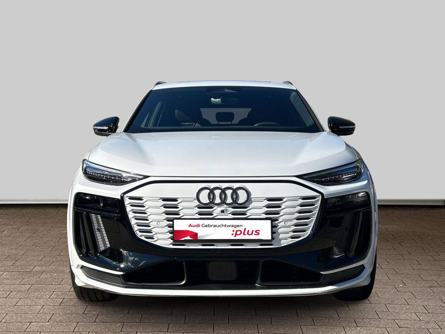 Bild über Audi Q6 SUV e-tron e-tron performance - für weitere Informationen kontaktieren Sie den Audi Partner