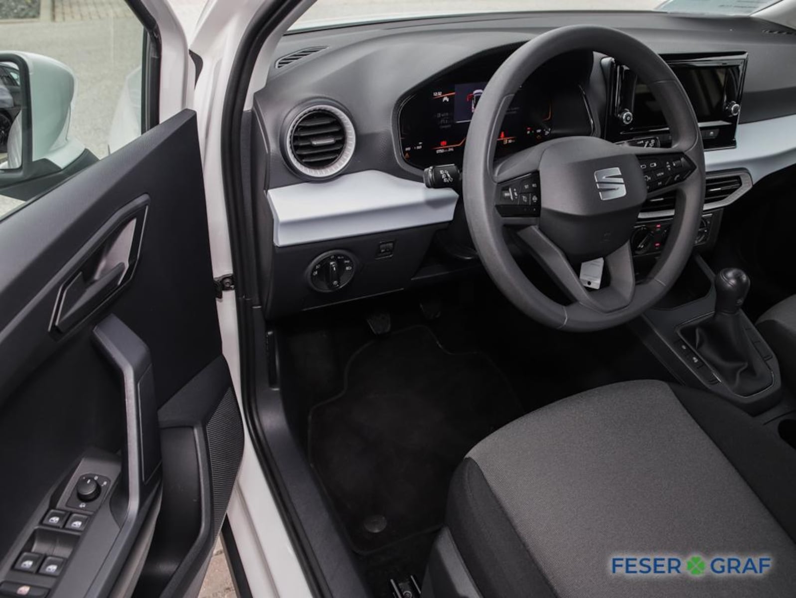 SEAT Arona – Bild 10