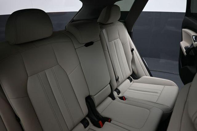 2026 Audi Q5 Premium Plus - Photo 16