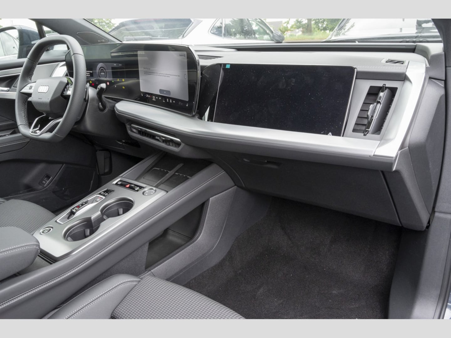 Bild über Audi Q4 Sportback e-tron e-tron performance 210 kW - für weitere Informationen kontaktieren Sie den Audi Partner