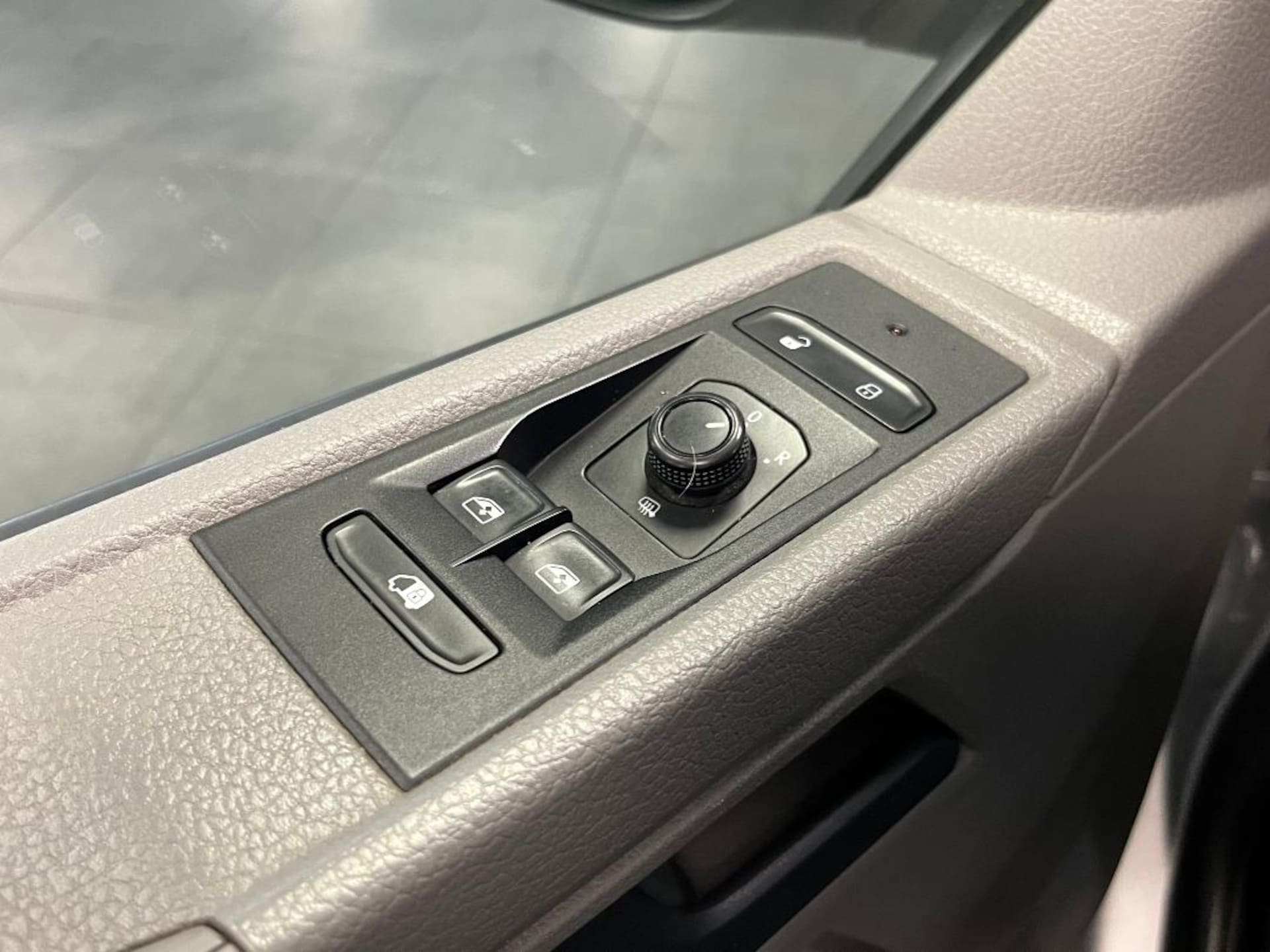 Volkswagen T6.1 Transporter Kasten kurzer Radstand