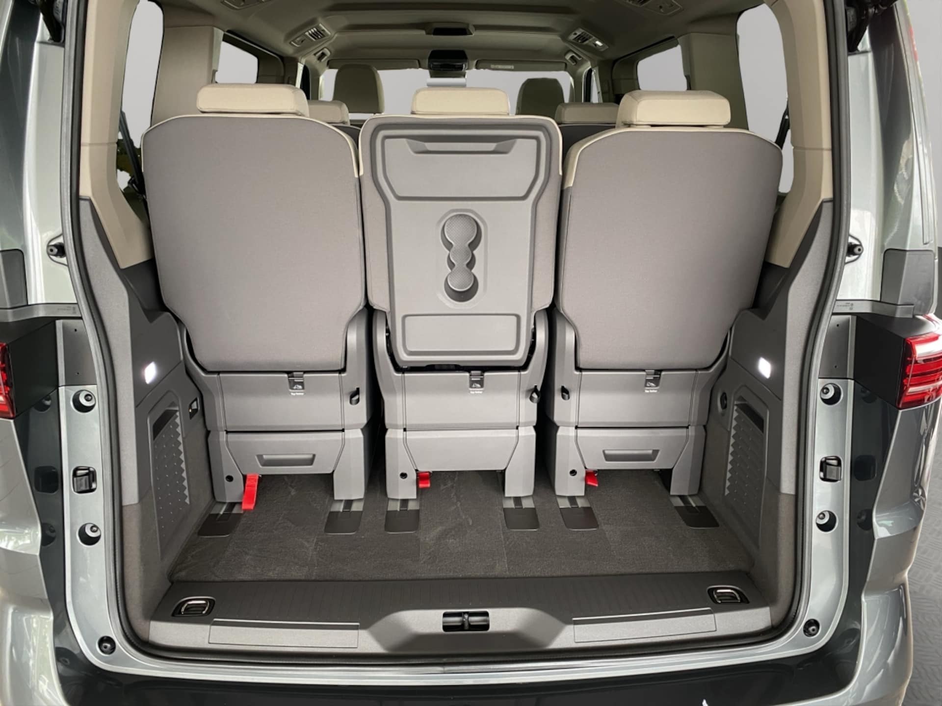 Volkswagen Multivan Basis-Modell