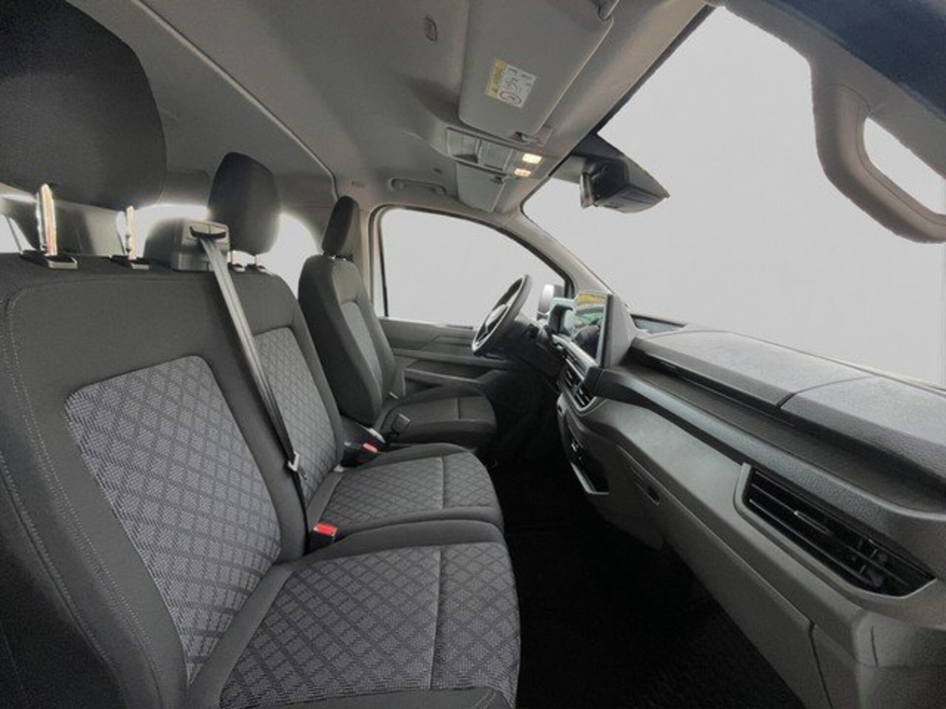 Volkswagen Transporter Kombi kurzer Radstand