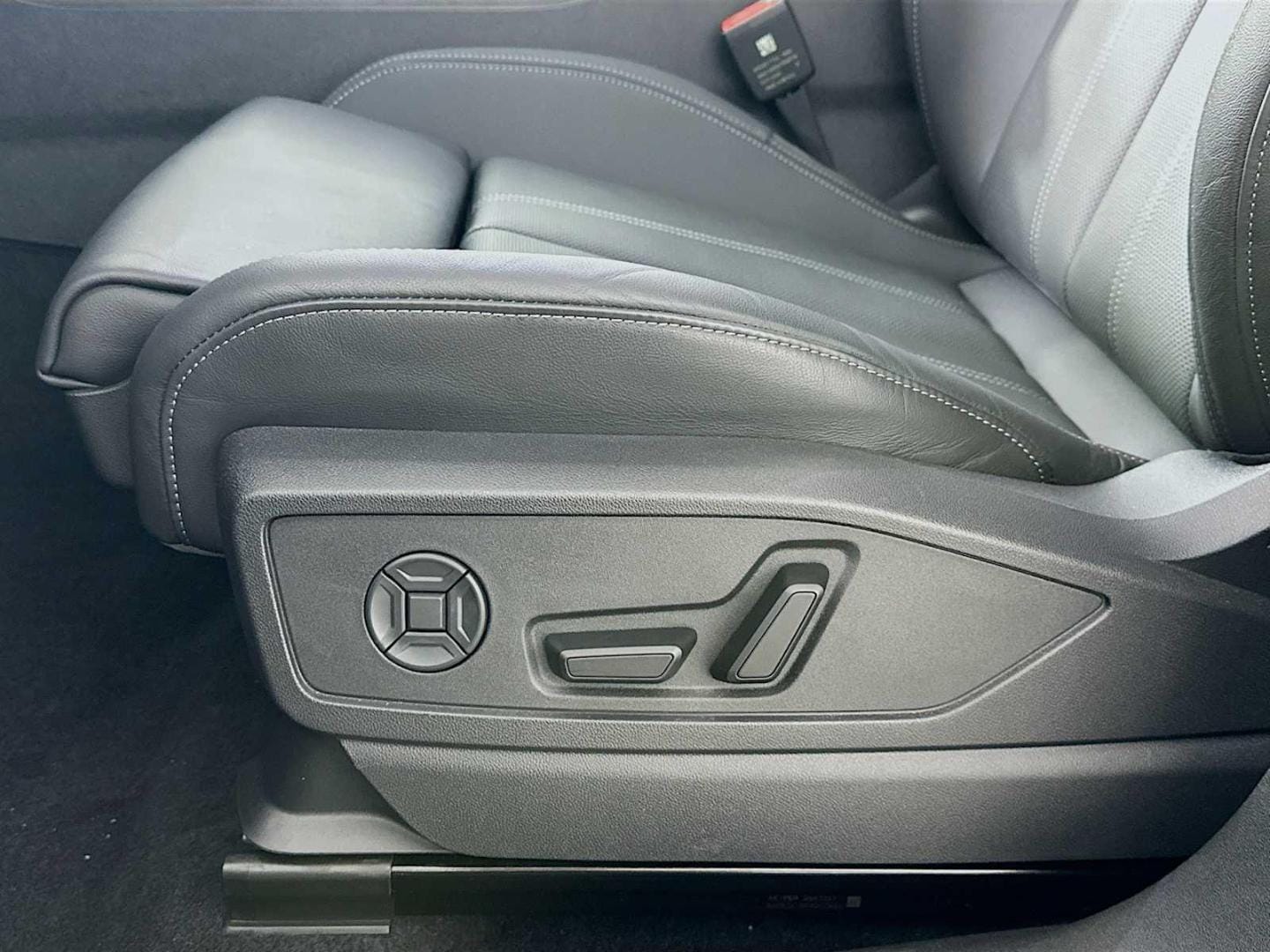 2025 Audi Q5 Premium Plus - Photo 18
