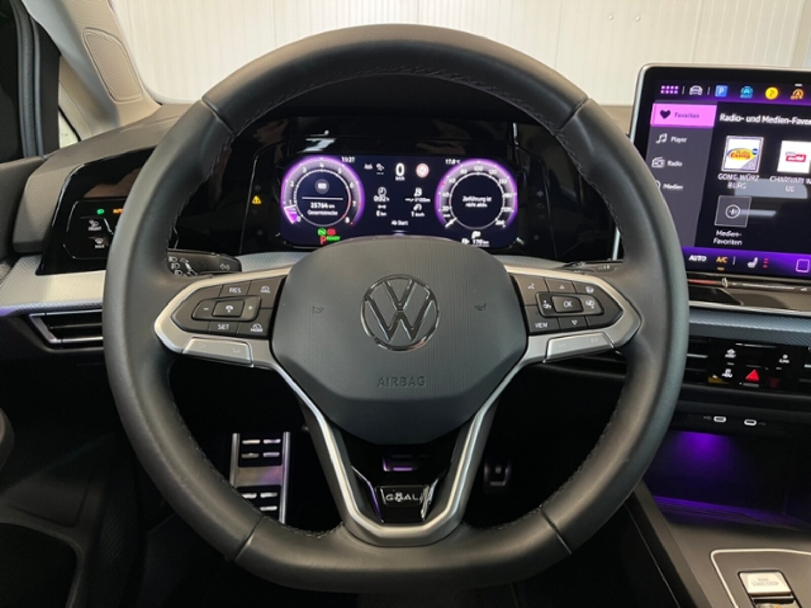 Volkswagen Golf Variant – Bild 15