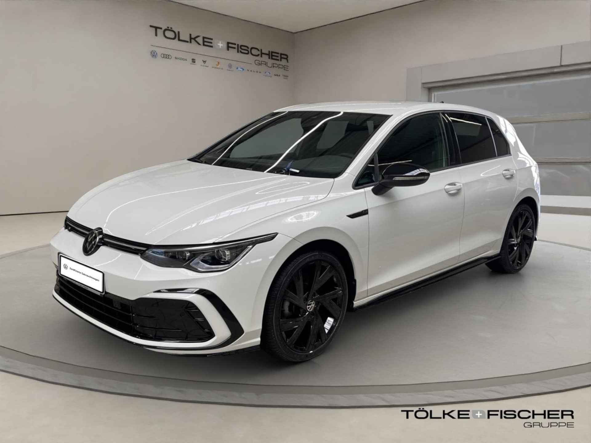 Volkswagen Golf R-Line