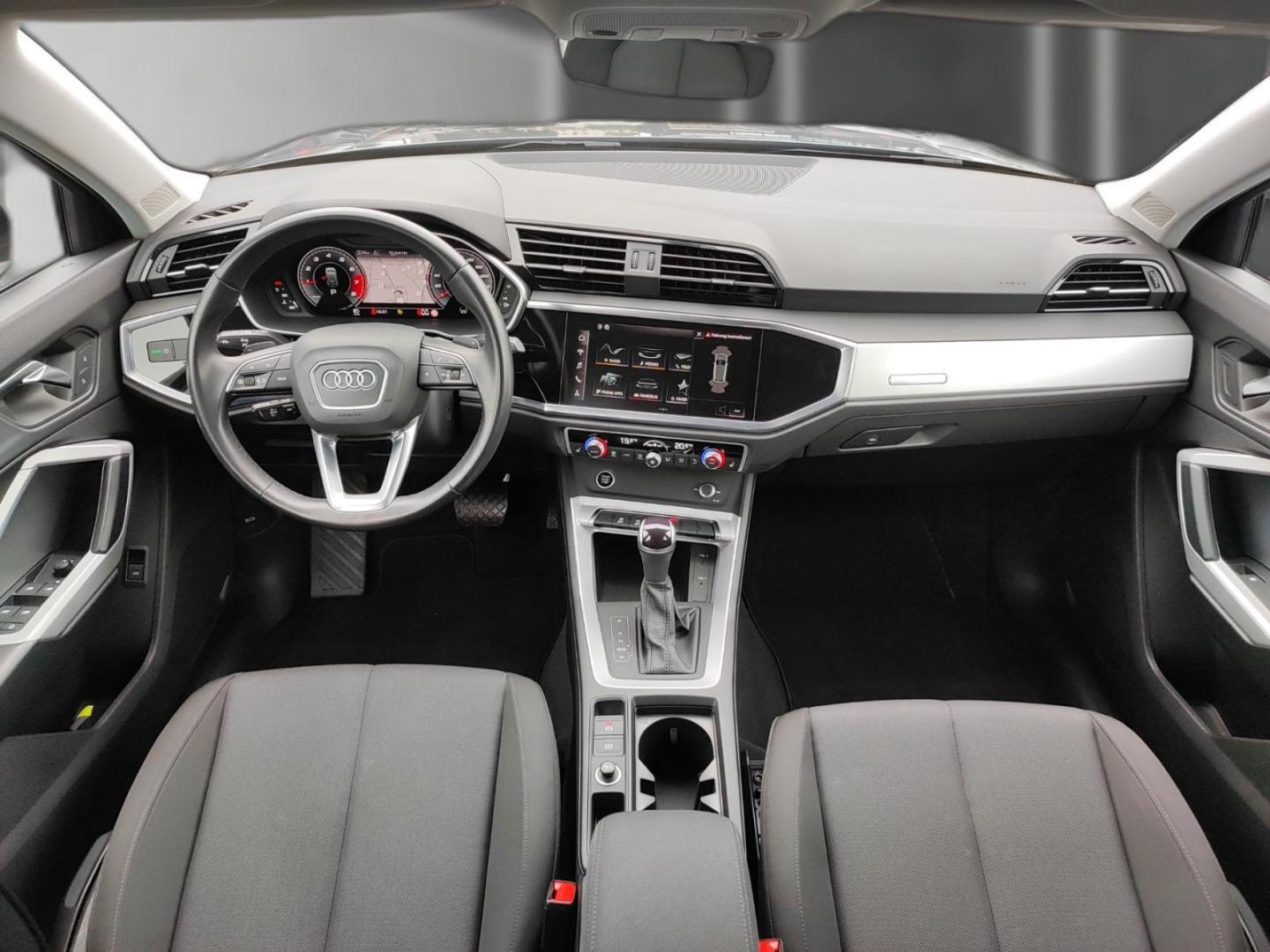 Image about Audi Q3 35 TFSI S tronic