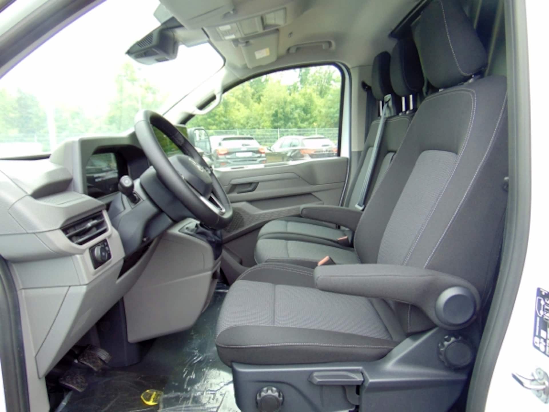 Volkswagen Transporter Kasten kurzer Radstand