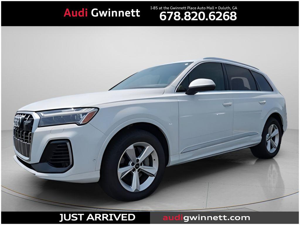 2025 Audi Q7 55 Premium quattro Tiptronic's photo
