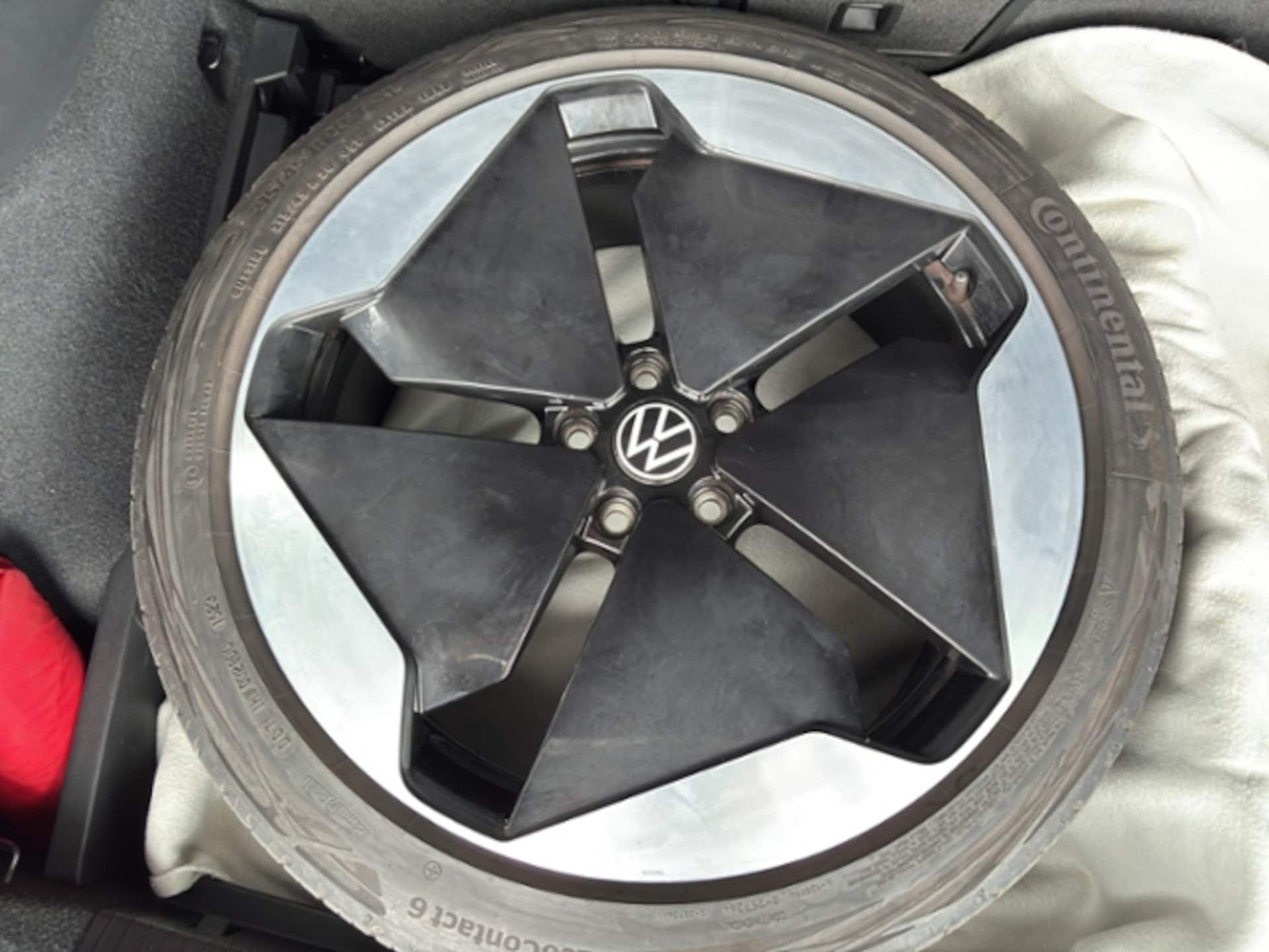 Volkswagen ID.3 1st Max