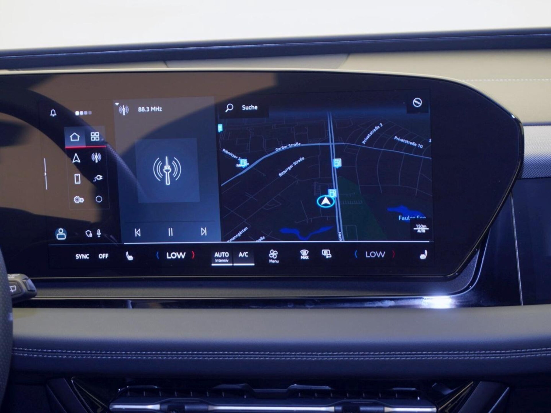 Audi Q6 SUV e-tron