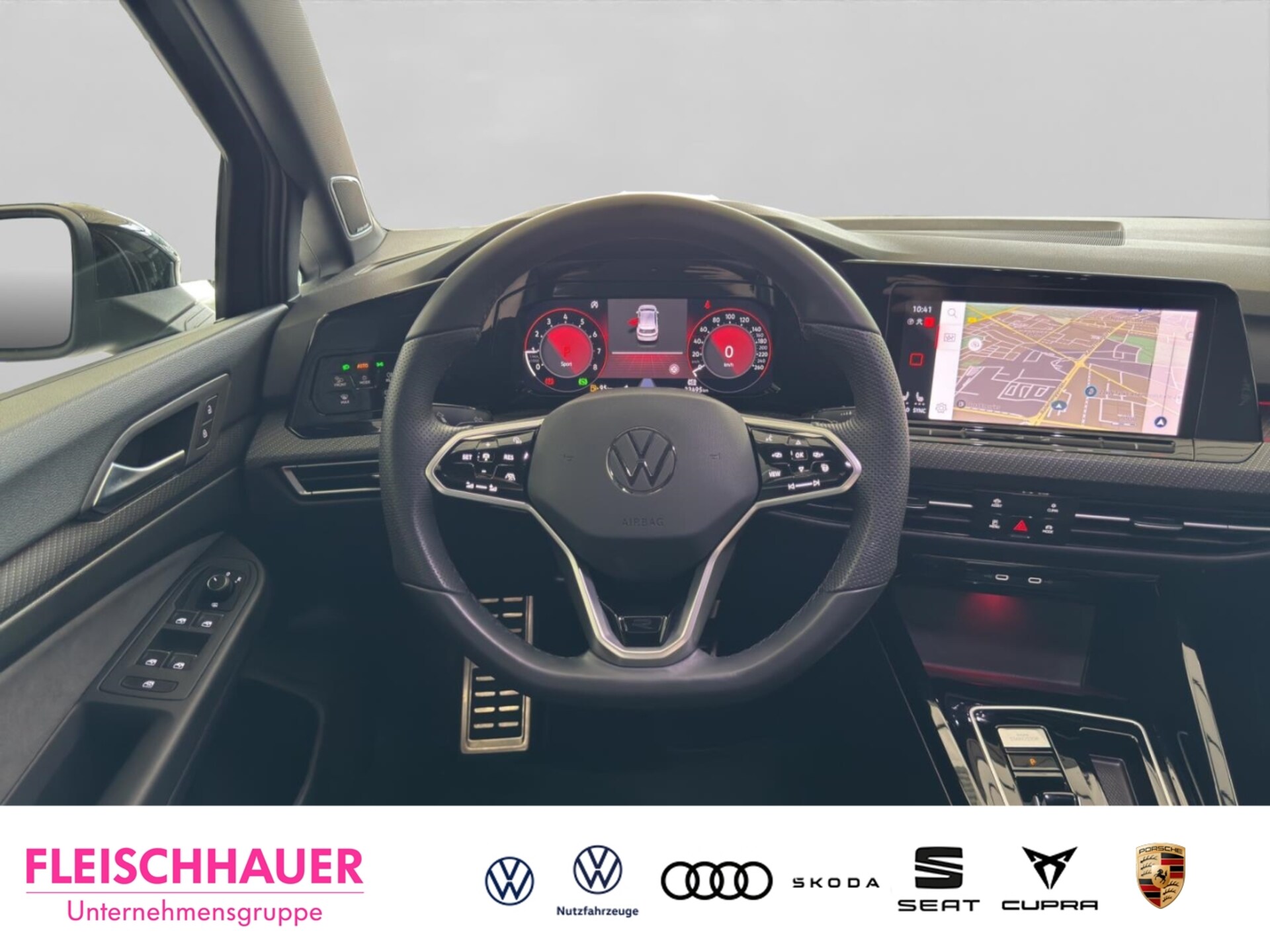 Volkswagen Golf R-Line