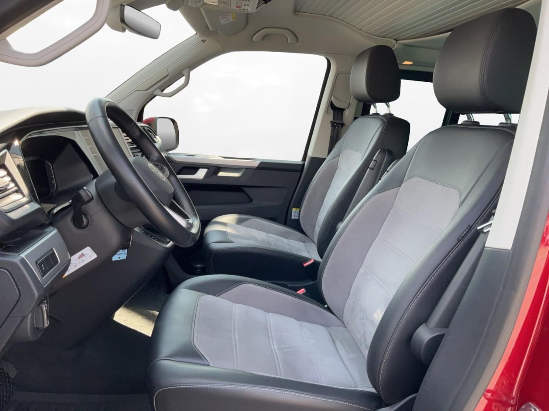 Volkswagen T6.1 California Beach