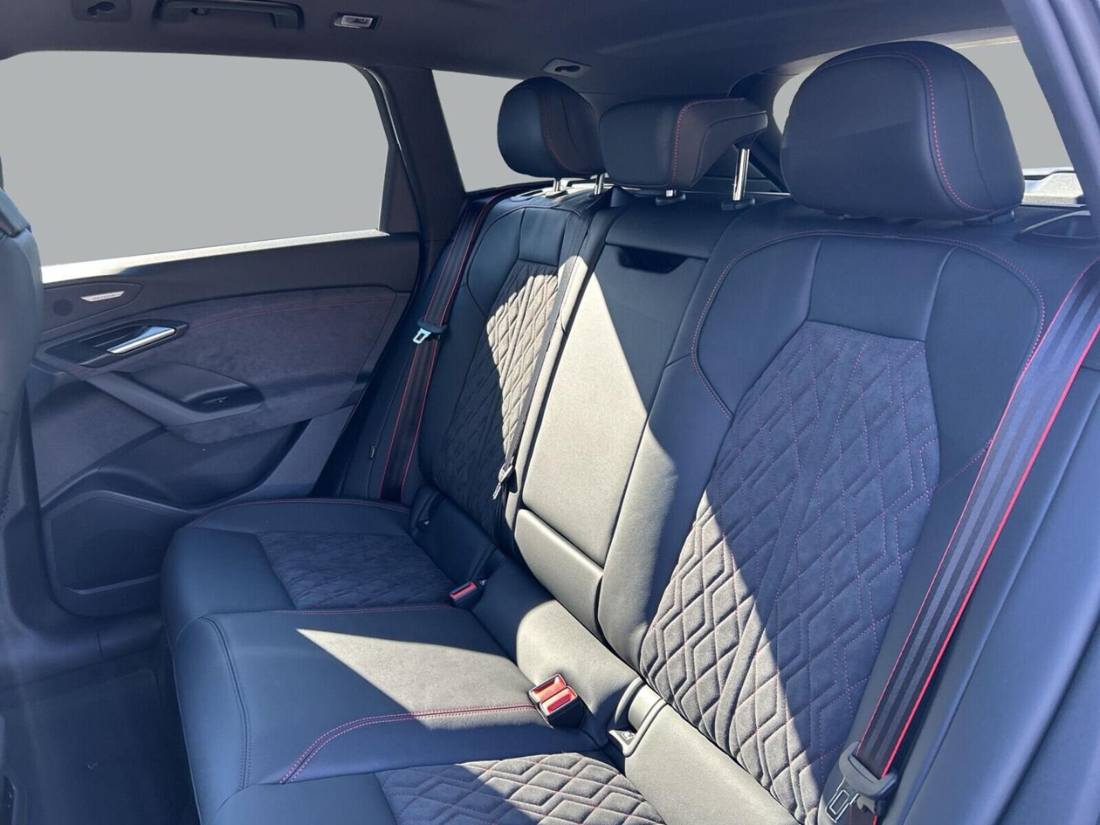 Audi Q6 e-tron – Bild 8