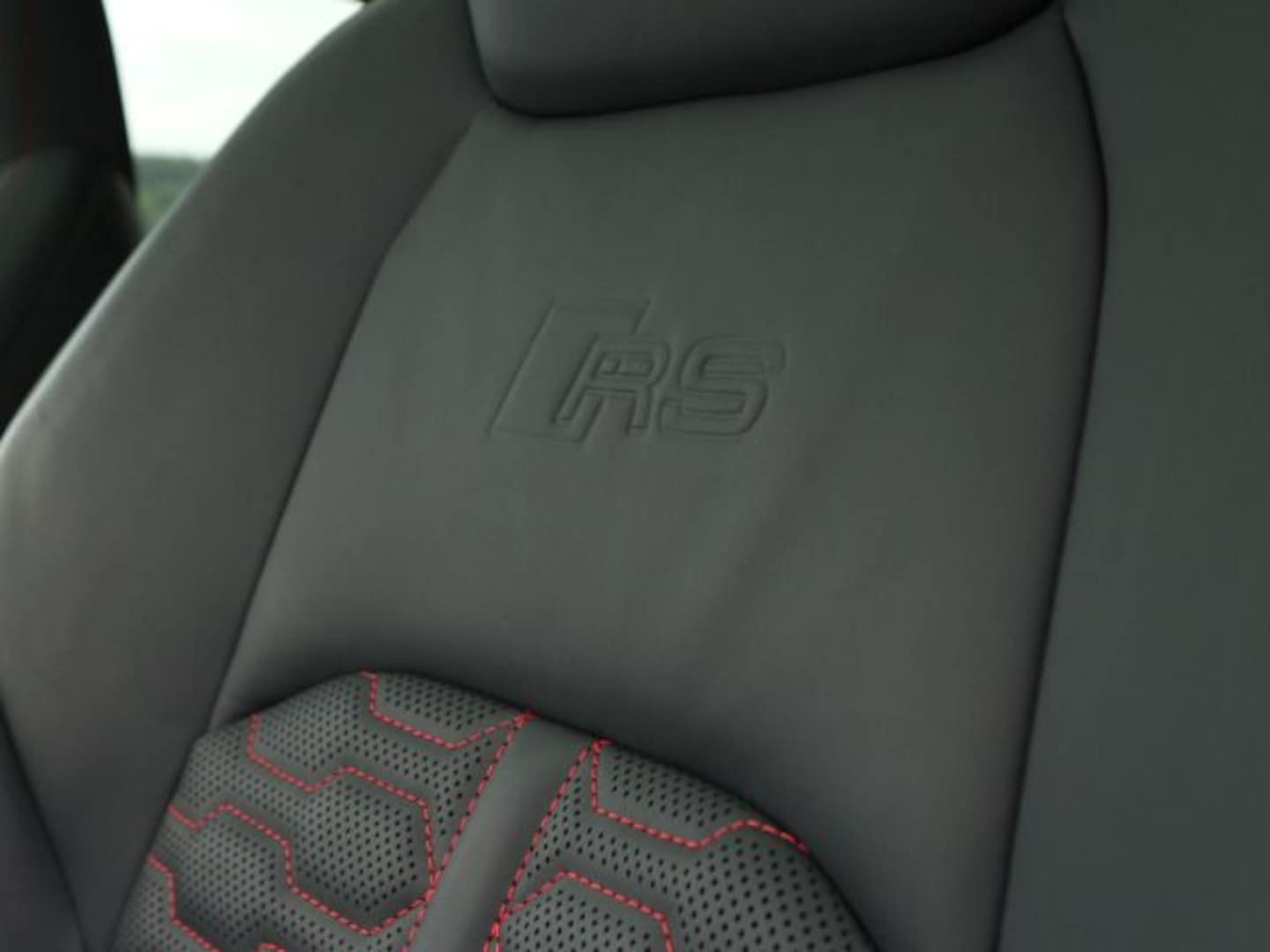 Bild über Audi RS 7 Sportback TFSI quattro tiptronic - für weitere Informationen kontaktieren Sie den Audi Partner