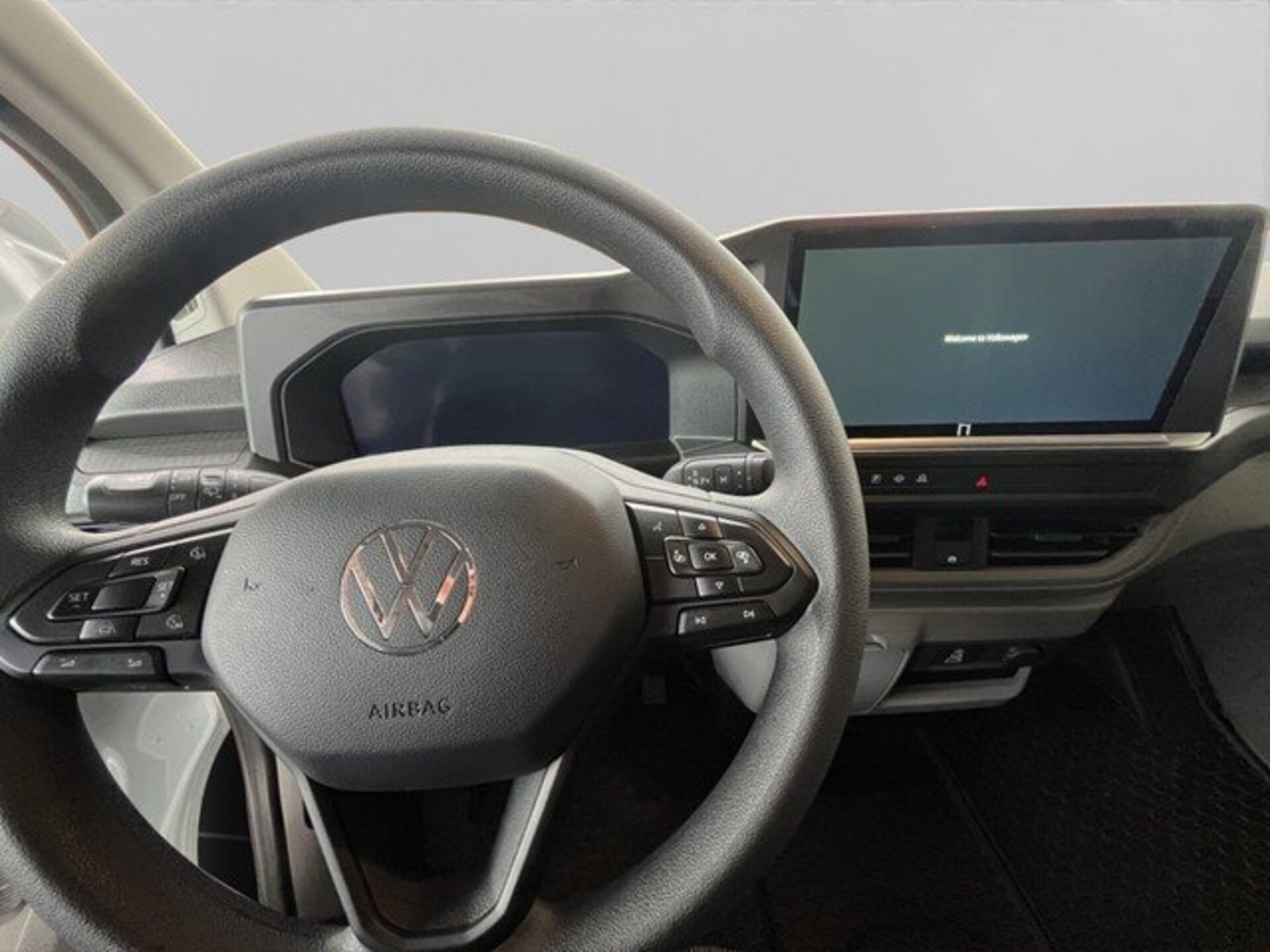 Volkswagen Transporter Kombi kurzer Radstand