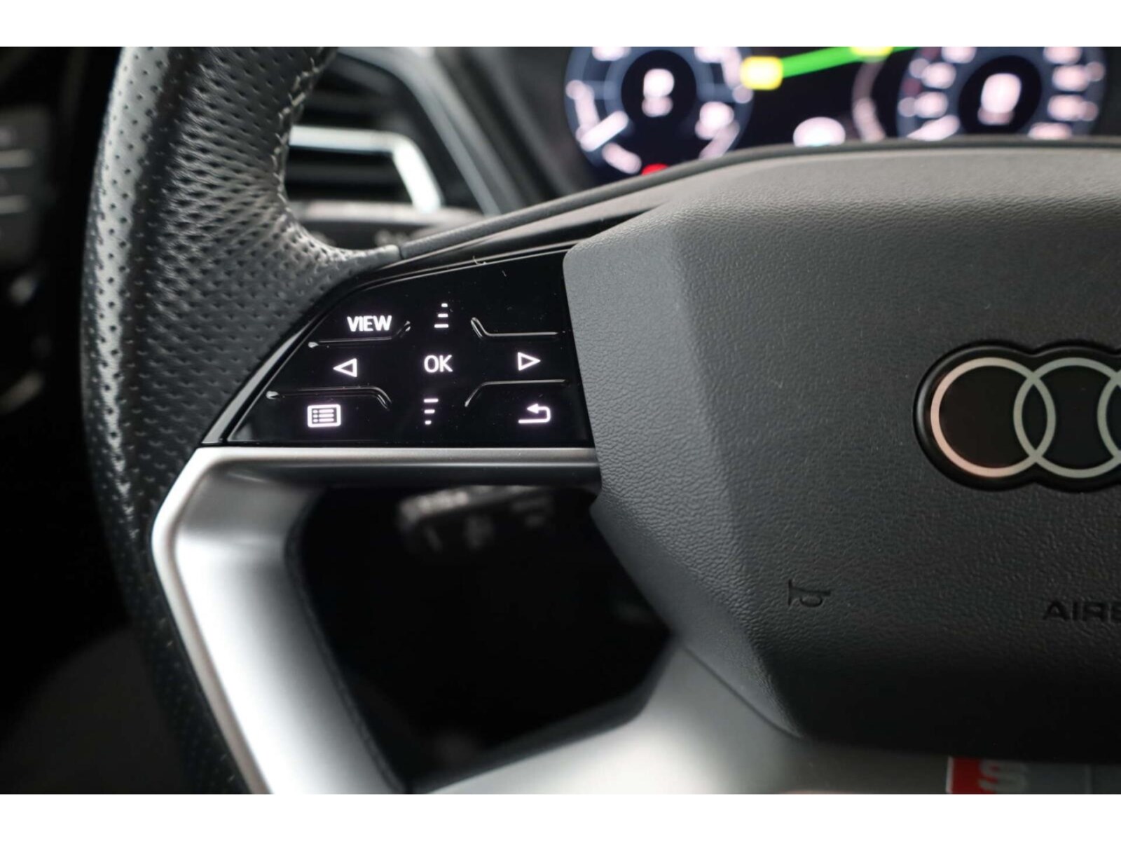 Audi Q4 Sportback e-tron – Bild 15
