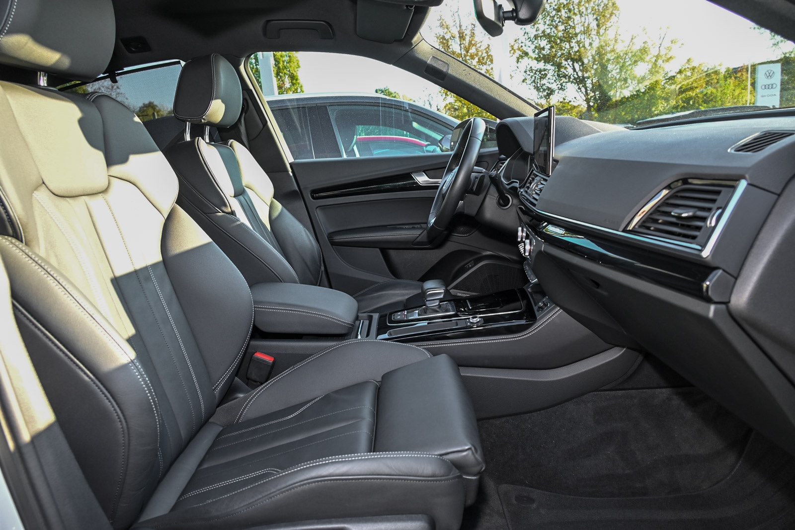 Image about Audi Q5 Sportback TFSI e 55 TFSI e quattro S tronic