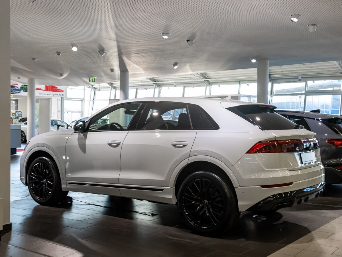 Image about Audi Q8 SUV 45 TDI quattro tiptronic