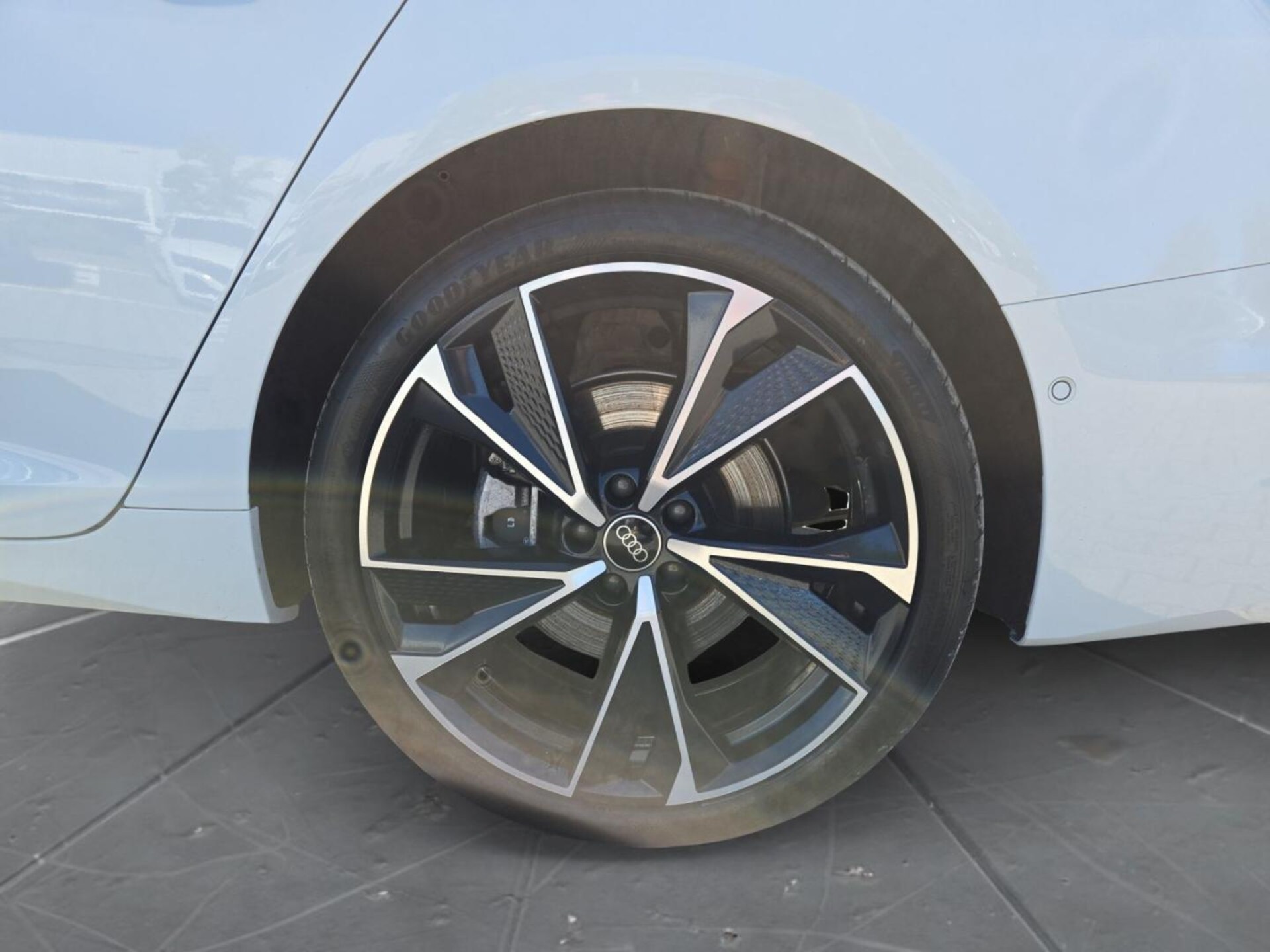 Audi A6 Avant TFSI e Sport